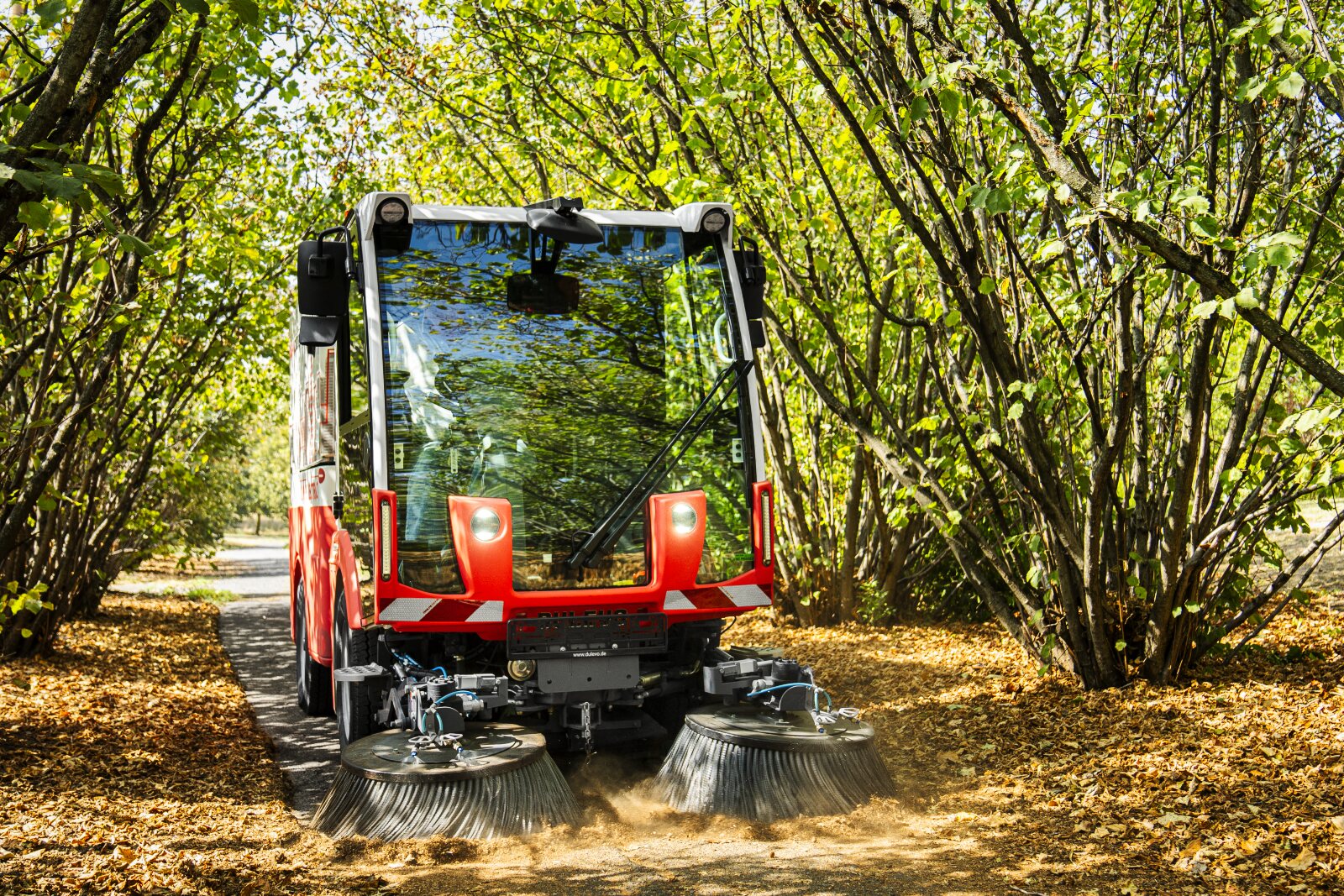 dsc 9050 road sweeper
