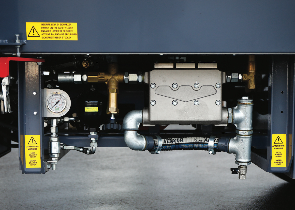 Dulevo 850 mechanical sweeper machine