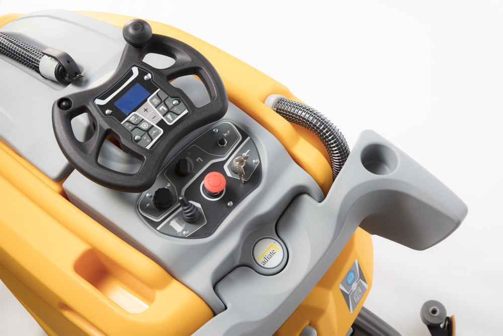 Scrubber Drier Machine